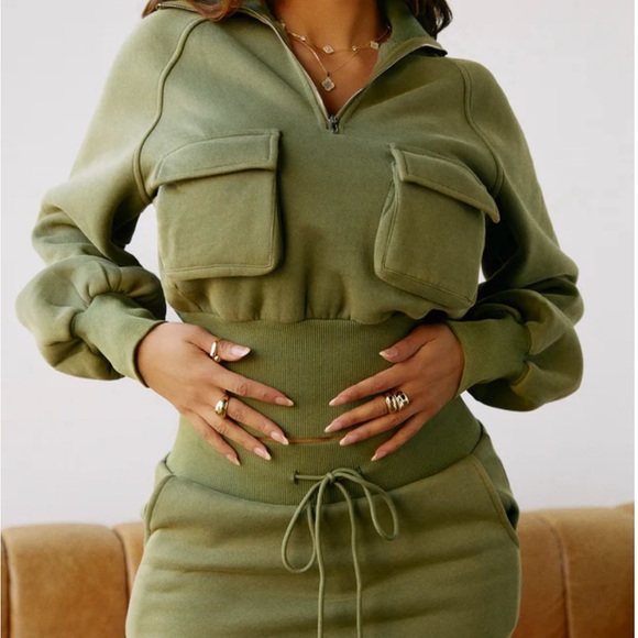 Miss Lola Unbothered Cargo Mini Skirt Set - Picture 3 of 6